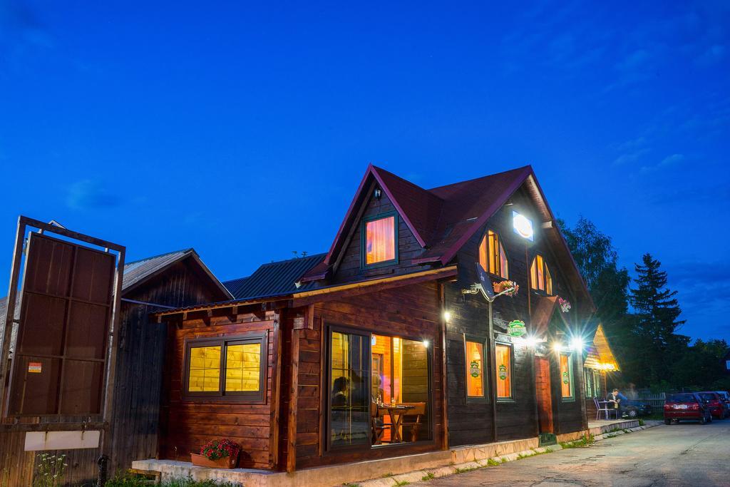Apartmani Restoran Durmitor Жабляк Экстерьер фото
