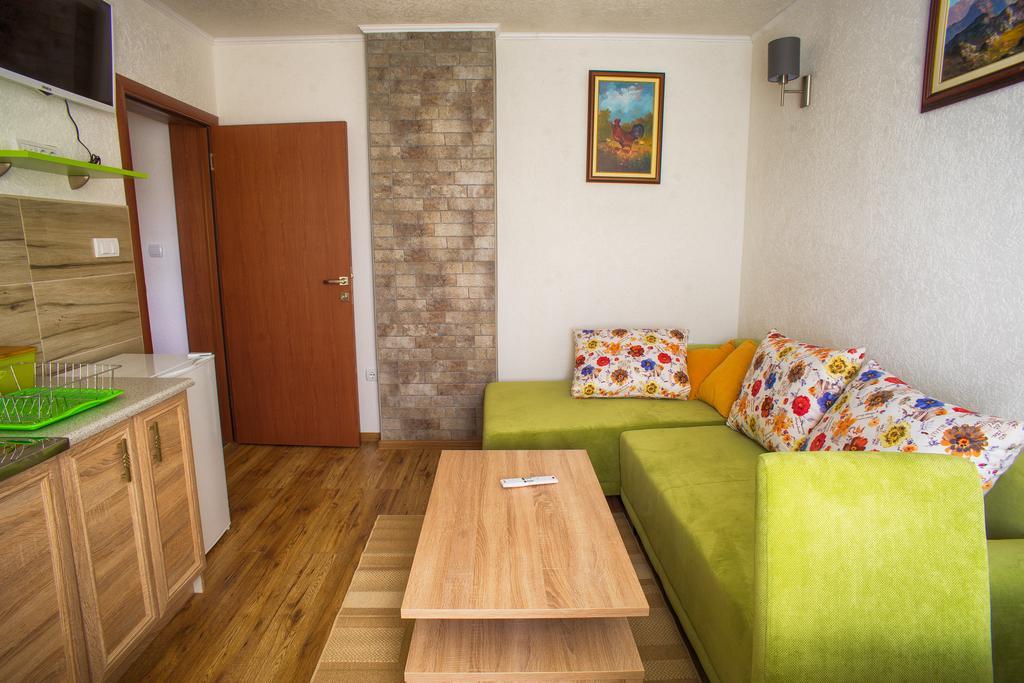 Apartmani Restoran Durmitor Жабляк Экстерьер фото
