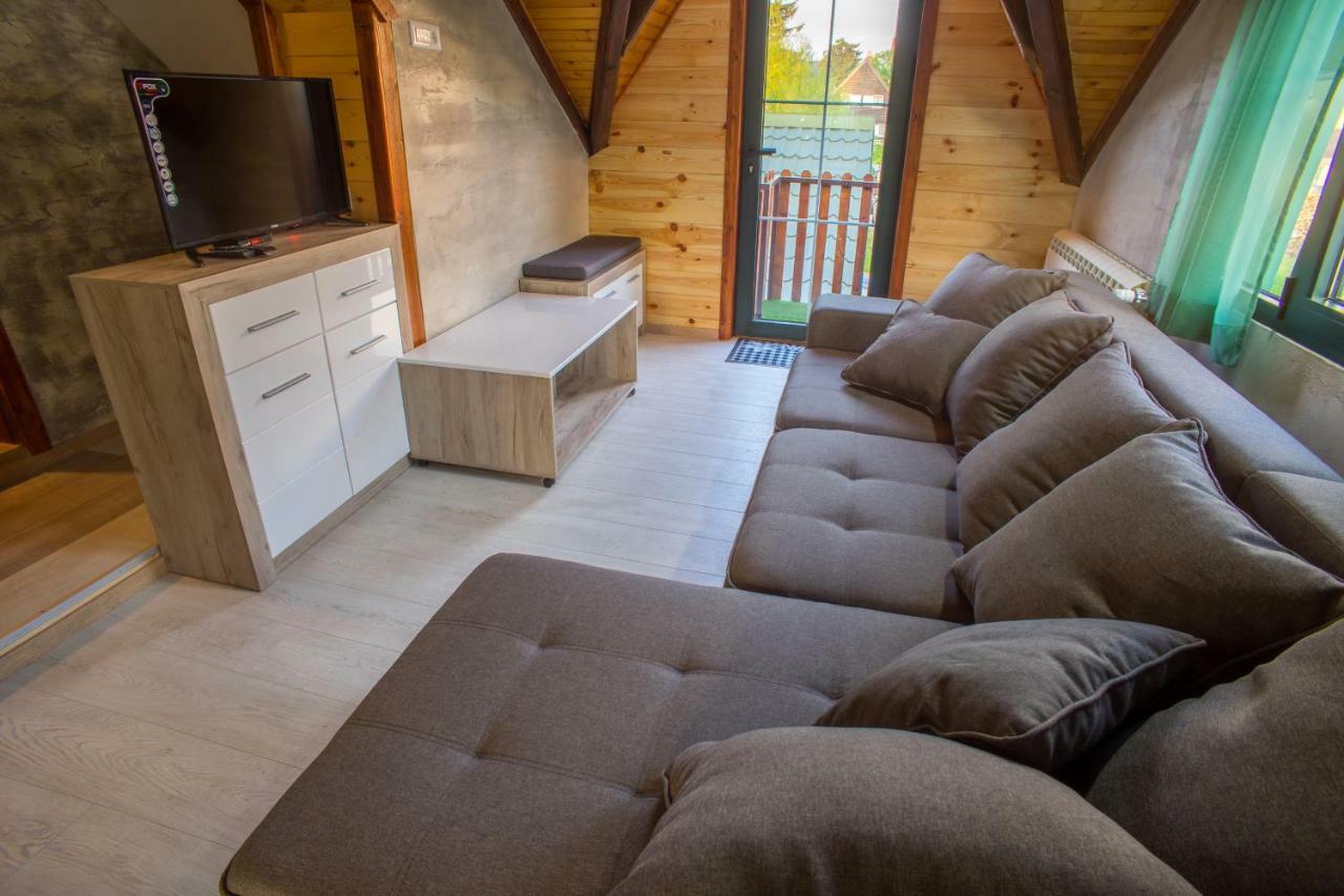 Apartmani Restoran Durmitor Жабляк Экстерьер фото